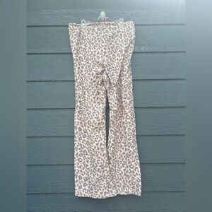 Pink Victoria Secret bootcut leggings leopard petite large